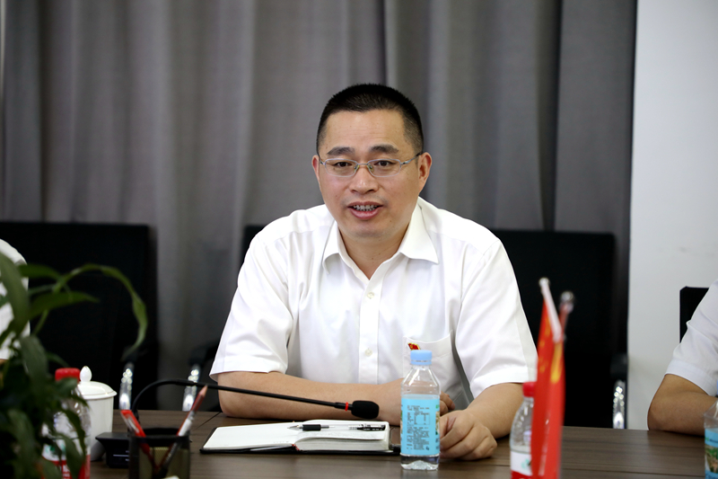 錢申春、王勝利參加機關(guān)第一黨支部和金寨路1標(biāo)黨支部聯(lián)合主題黨日活動2