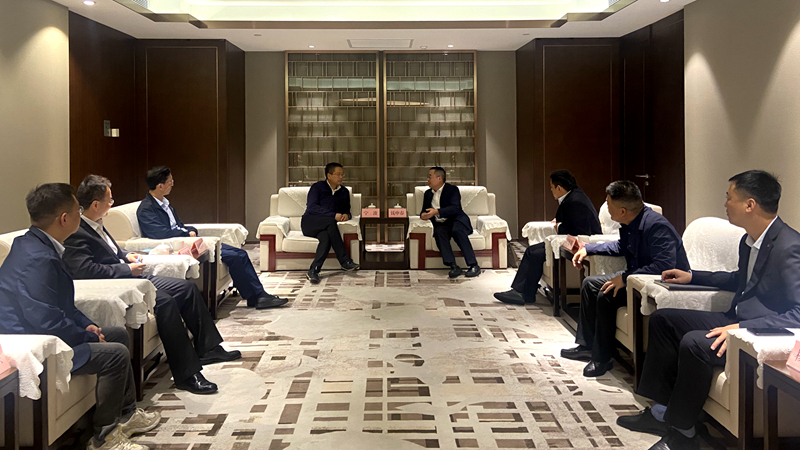 公司黨委書記、董事長(zhǎng)錢申春拜訪蕪湖市委副書記、市長(zhǎng)寧波2